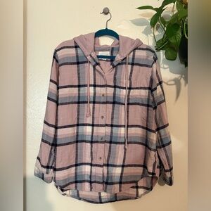 American Eagle Oversized Pink Plaid Hooded Flannel Shirt Size small